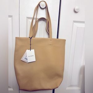 Cuyana Tall Easy Tote